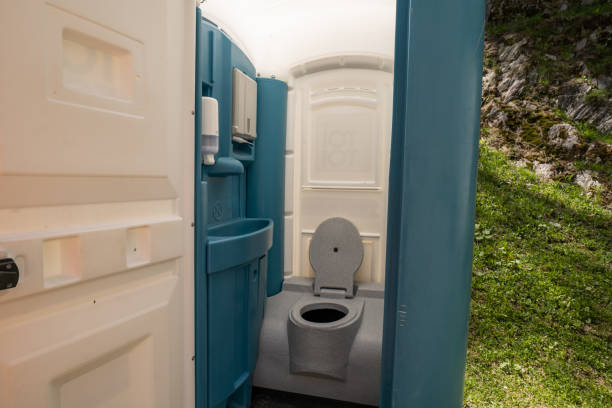 Best Affordable porta potty rental  in Shafter, CA
