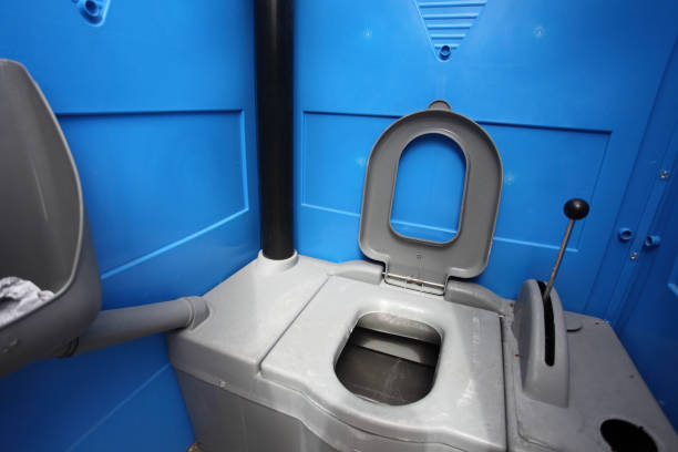 Portable Toilet Options We Offer in Shafter, CA
